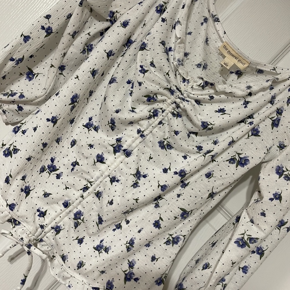 NWOT The General Good floral top L